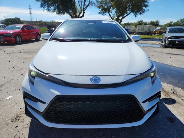 2024 TOYOTA COROLLA