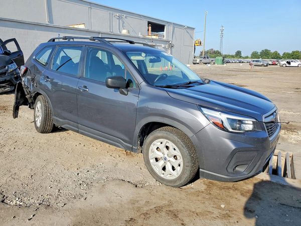 2021 SUBARU FORESTER Base