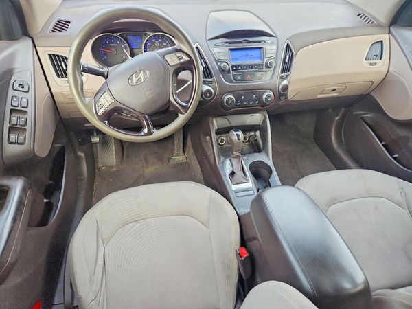 2014 HYUNDAI TUCSON GL (Middle-low Level)