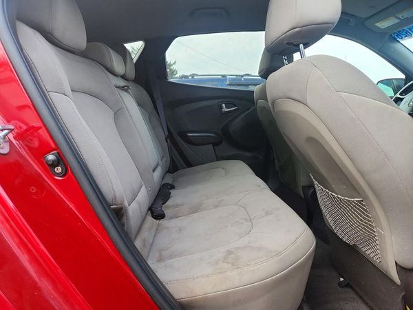 2014 HYUNDAI TUCSON GL (Middle-low Level)