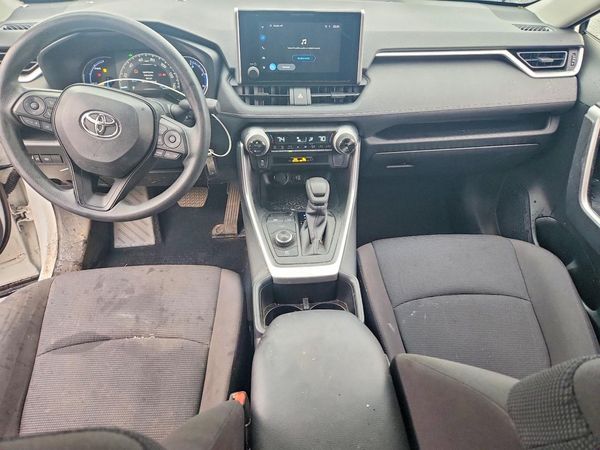 2025 TOYOTA RAV4 LE — CKPT
