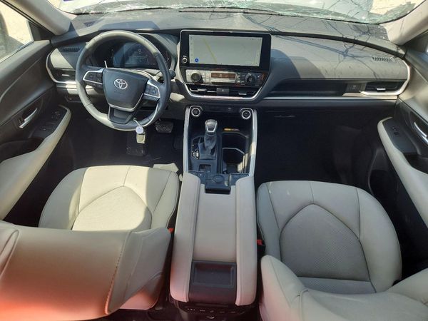 2026 TOYOTA GRAND HIGHLANDER