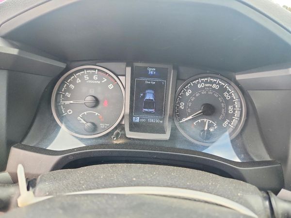 2017 TOYOTA TACOMA