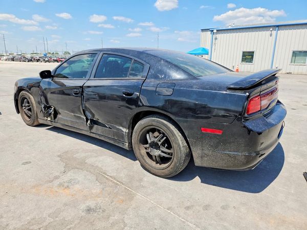 2013 DODGE CHARGER