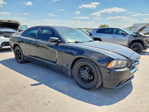 2013 DODGE CHARGER