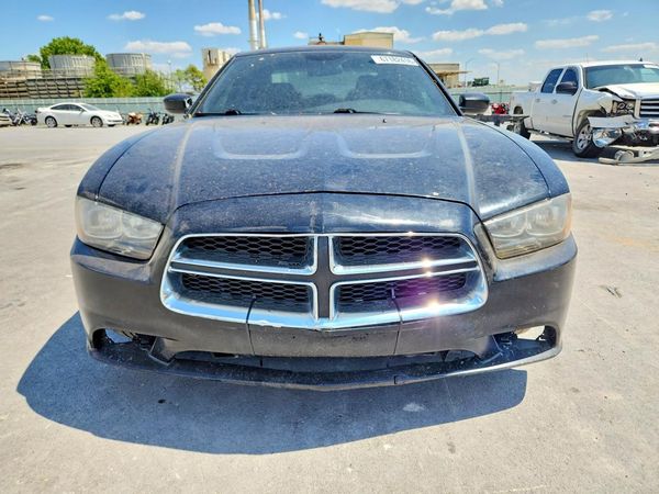 2013 DODGE CHARGER
