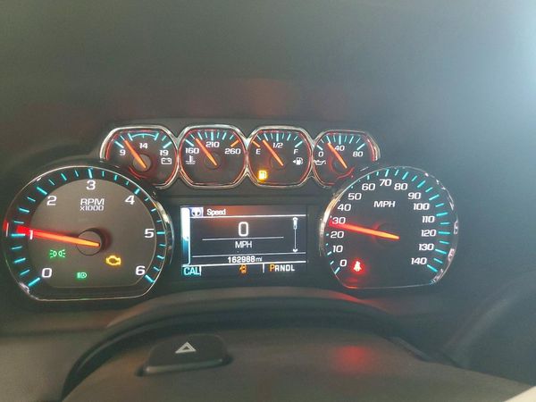 2019 CHEVROLET SUBURBAN LT
