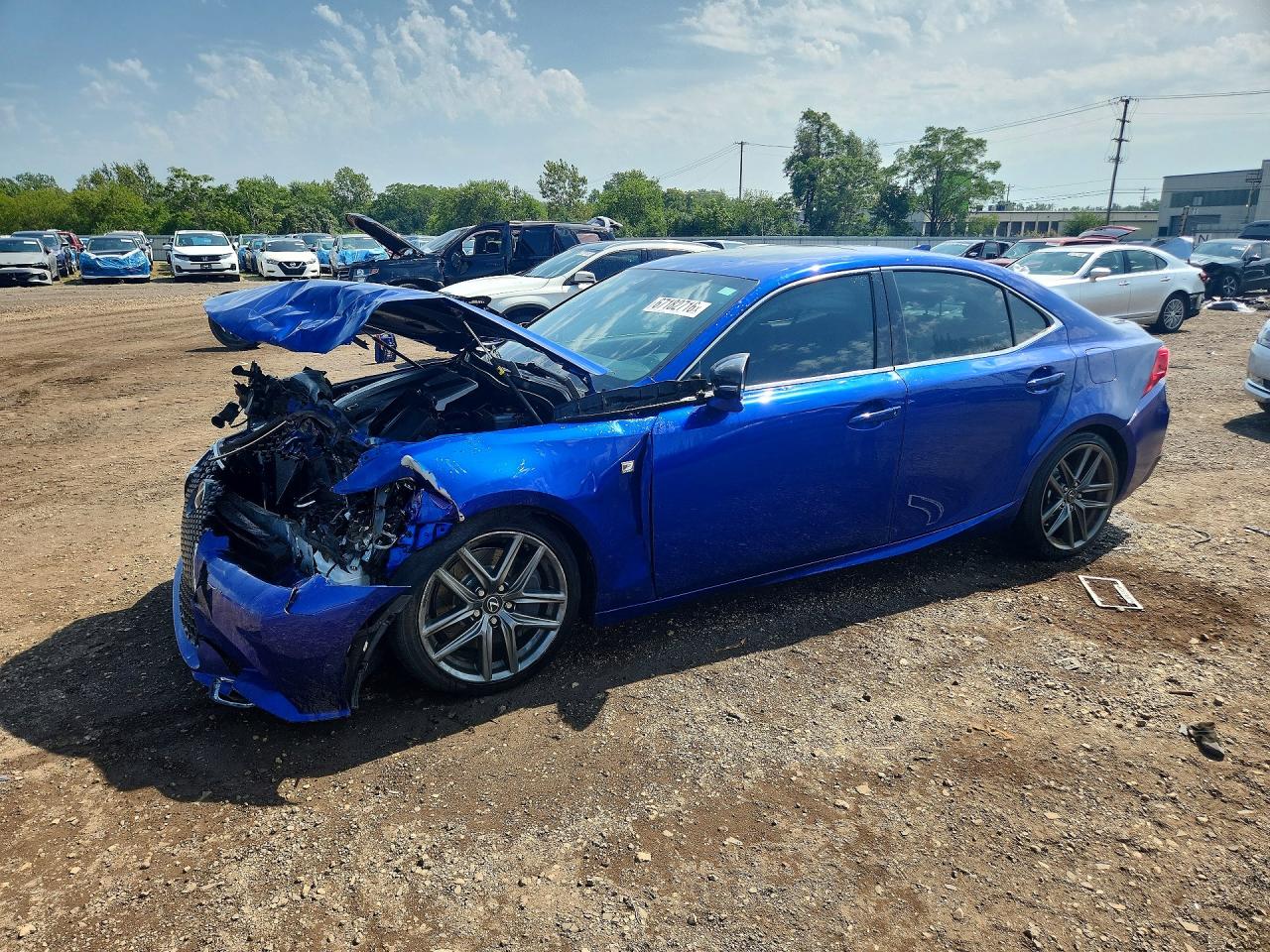 2016 LEXUS IS 300 — Front 3/4