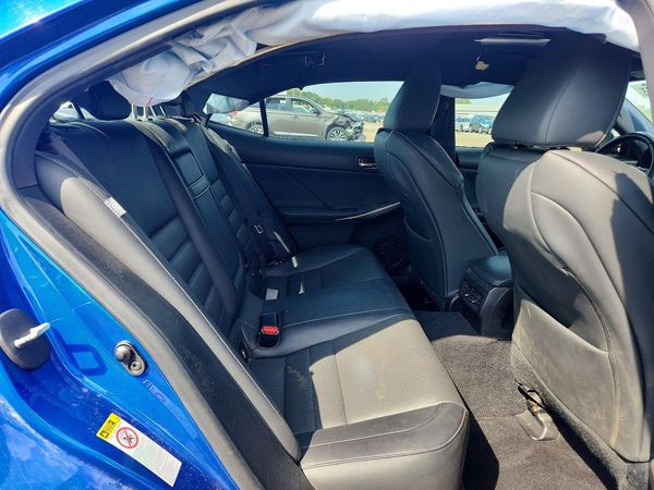 2016 LEXUS IS 300 — PSRS