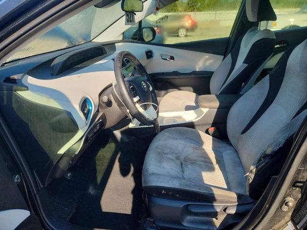 2018 TOYOTA PRIUS