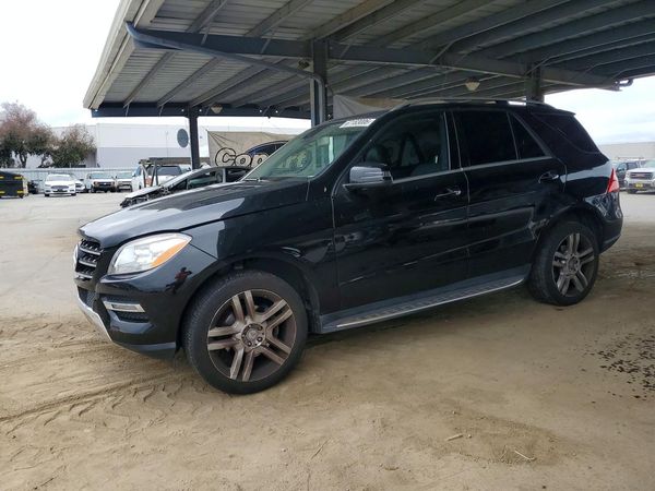 2015 MERCEDES-BENZ ML — DSFA — Front 3/4