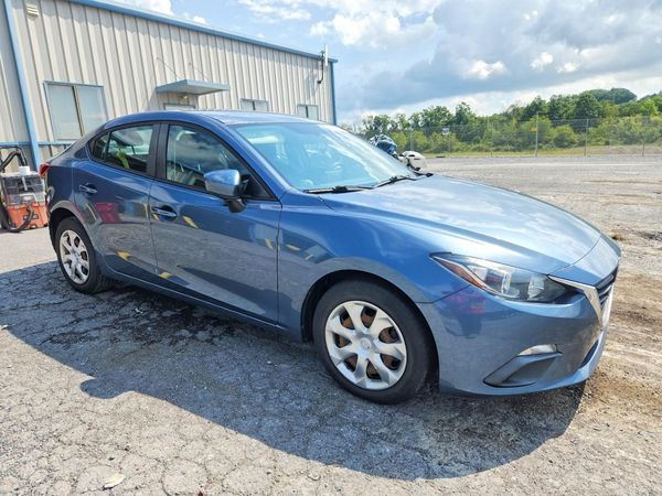 2016 MAZDA 3