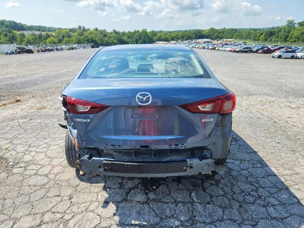 2016 MAZDA 3