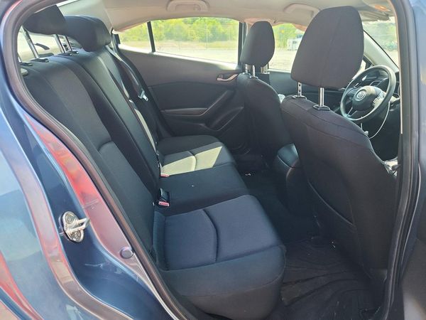2016 MAZDA 3