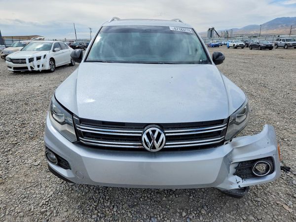 2017 VOLKSWAGEN TIGUAN Sport 4Motion