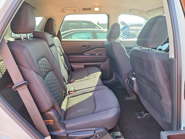 2024 NISSAN PATHFINDER