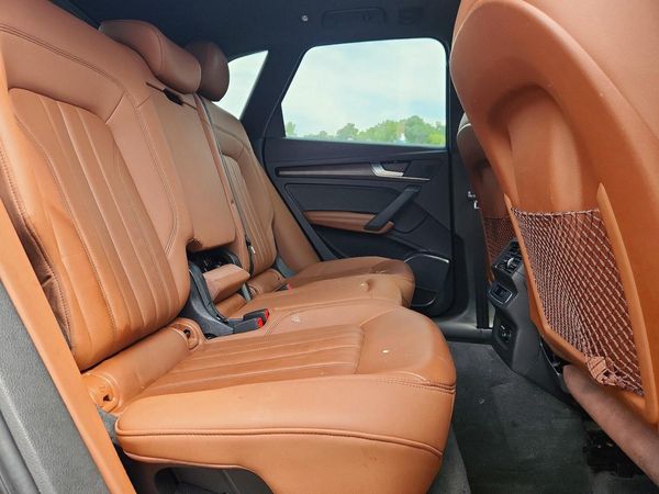 2021 AUDI Q5