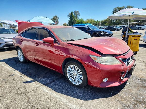 2014 LEXUS ES