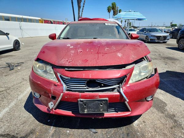 2014 LEXUS ES