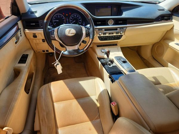 2014 LEXUS ES