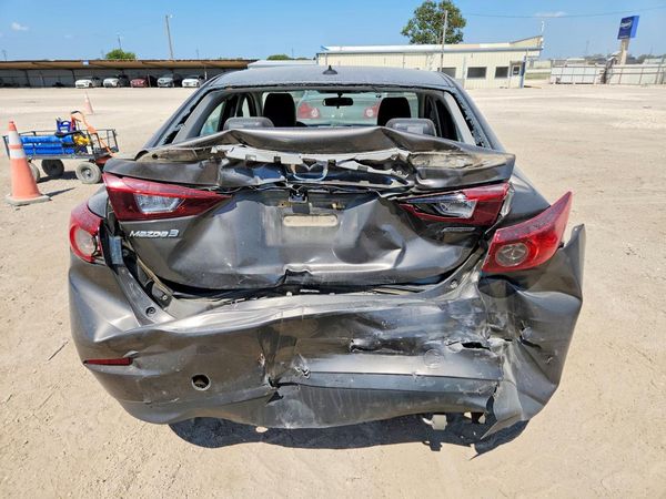 2015 MAZDA 3 Touring/GS