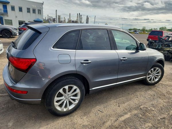 2016 AUDI Q5 quattro Premium Plus