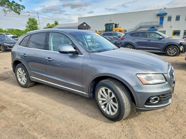 2016 AUDI Q5 quattro Premium Plus