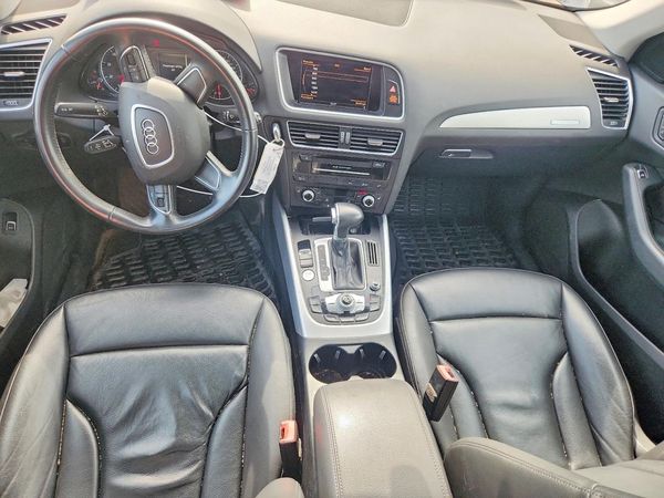 2016 AUDI Q5 quattro Premium Plus