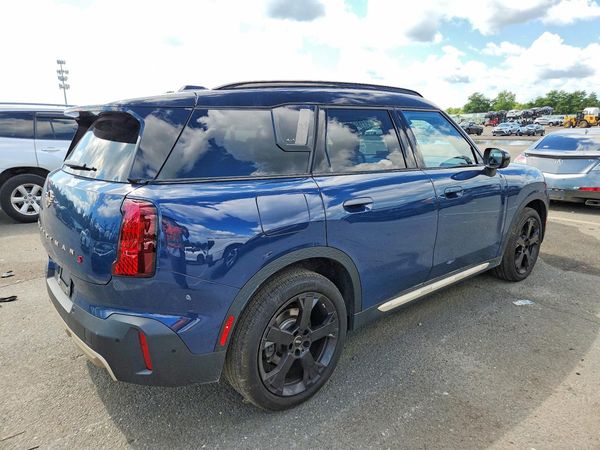2025 MINI COUNTRYMAN