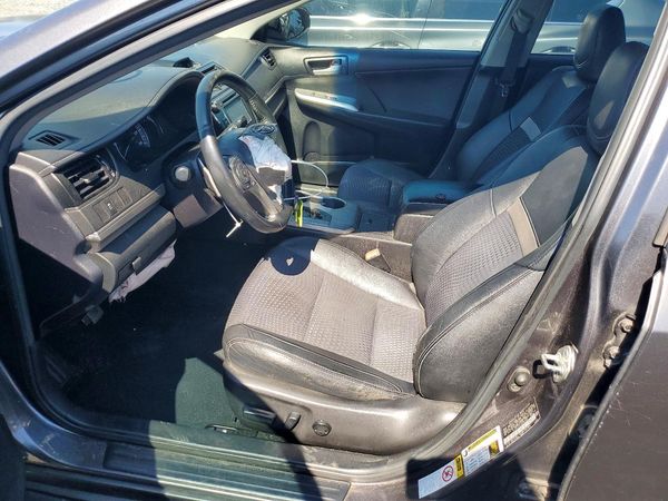 2014 TOYOTA CAMRY