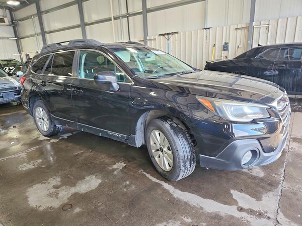 2018 SUBARU OUTBACK Premium