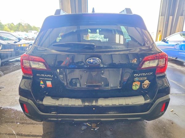 2018 SUBARU OUTBACK Premium