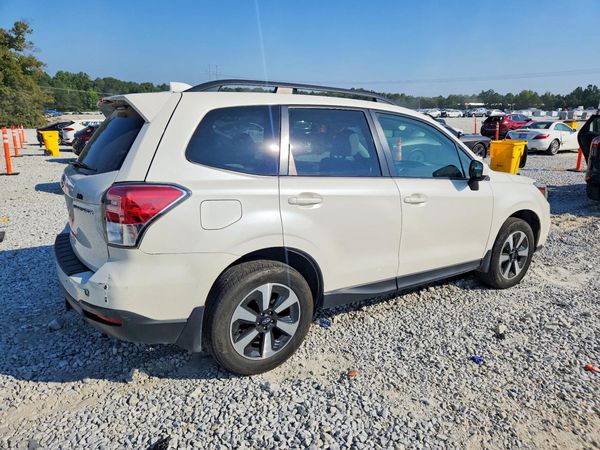 2018 SUBARU FORESTER Premium+ES