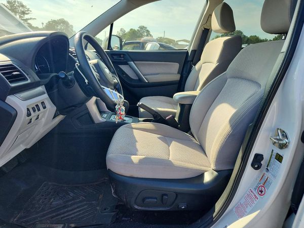 2018 SUBARU FORESTER Premium+ES