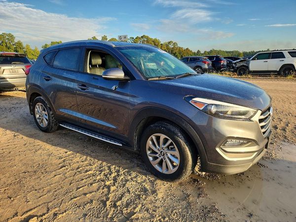 2018 HYUNDAI TUCSON — Passenger 3/4