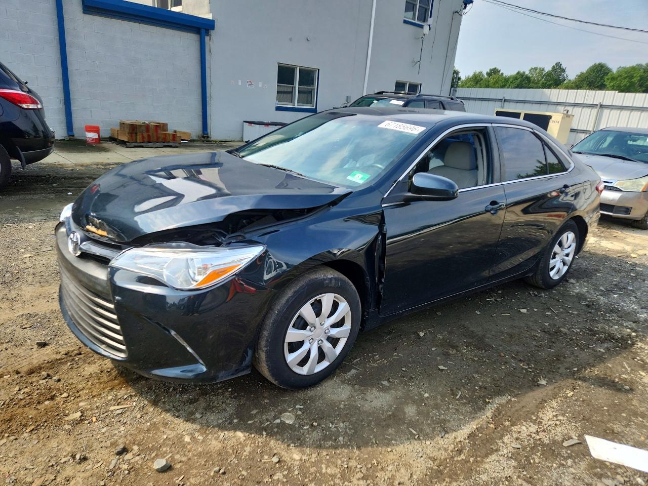 2017 TOYOTA CAMRY