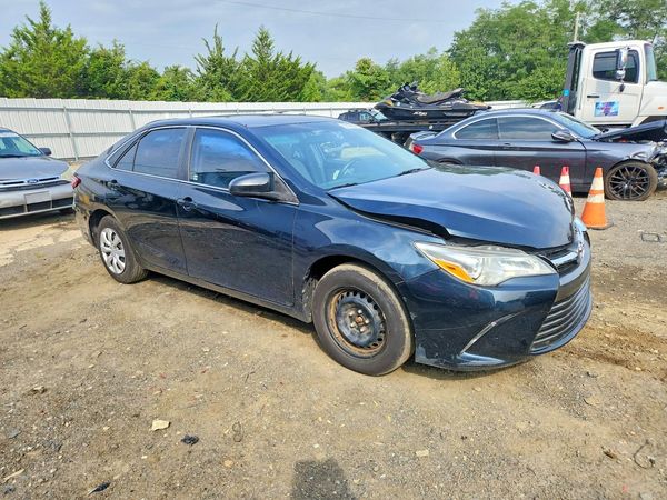 2017 TOYOTA CAMRY