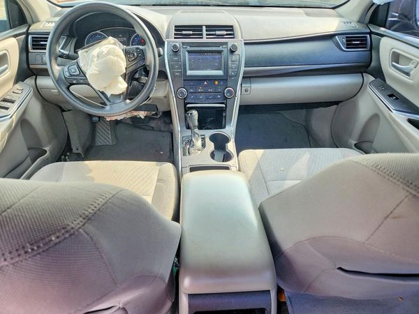 2017 TOYOTA CAMRY
