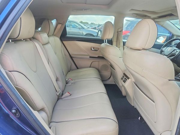 2015 TOYOTA VENZA XLE