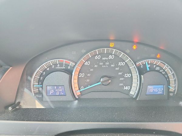 2014 TOYOTA CAMRY
