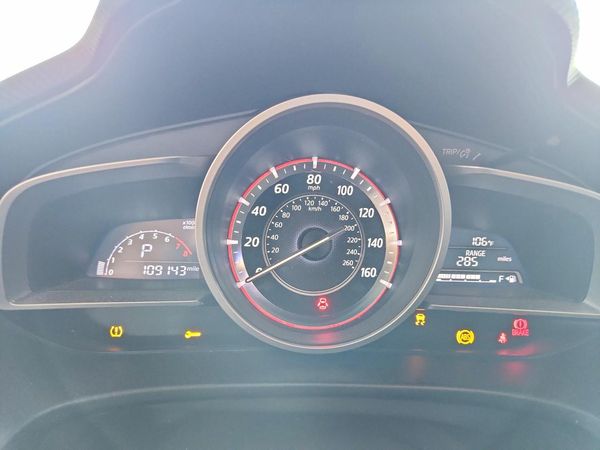2015 MAZDA 3 Touring/GS