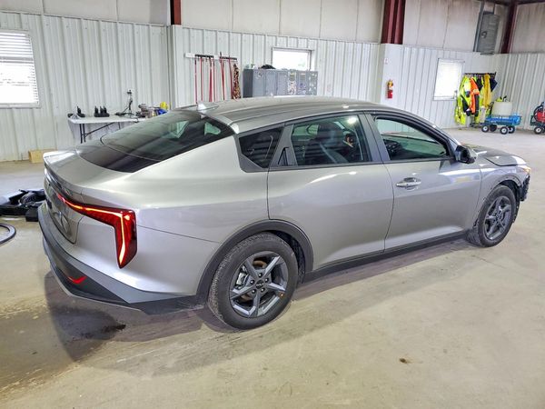 2026 KIA K4 LX, LXS