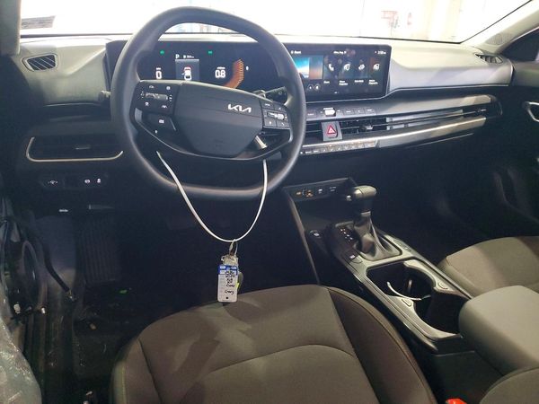 2026 KIA K4 LX, LXS