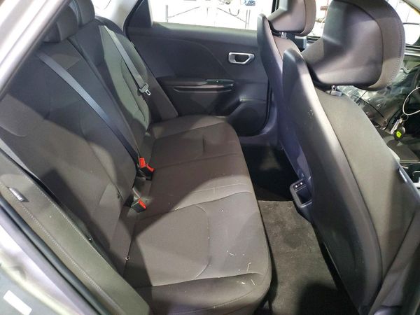 2026 KIA K4 LX, LXS