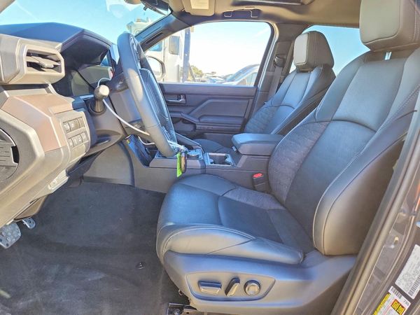 2024 TOYOTA TACOMA