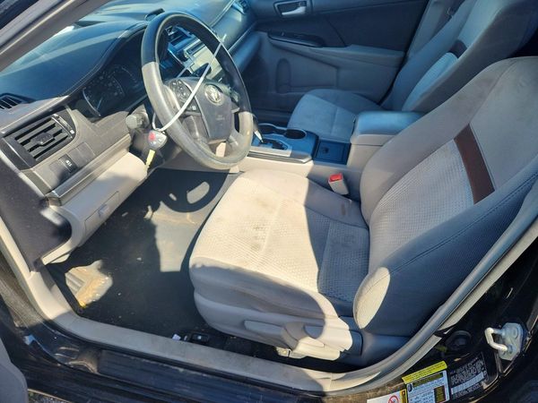 2013 TOYOTA CAMRY
