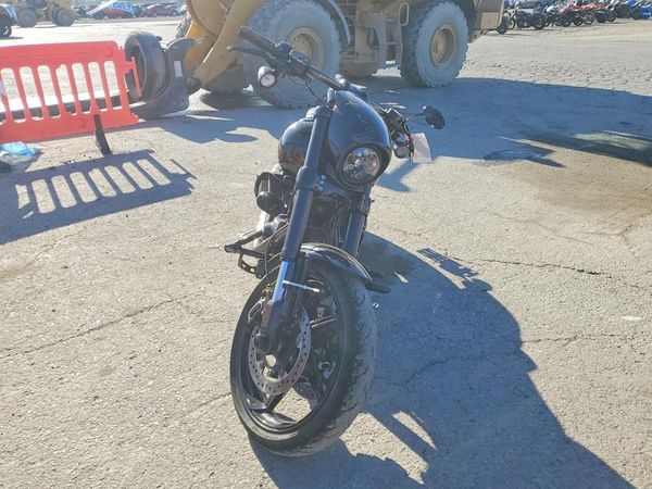 2017 HARLEY-DAVIDSON FXSE