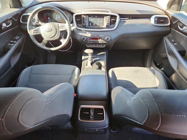2019 KIA SORENTO