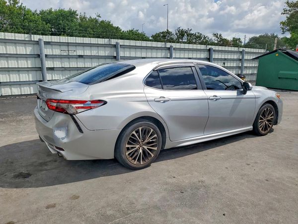 2018 TOYOTA CAMRY L/LE/SE/XLE