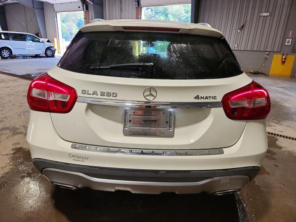 2018 MERCEDES-BENZ GLA GLA250-4M